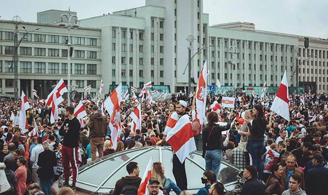 Оппозиция Беларуси рассчитывает в случае победы получить $10 млрд международной помощи