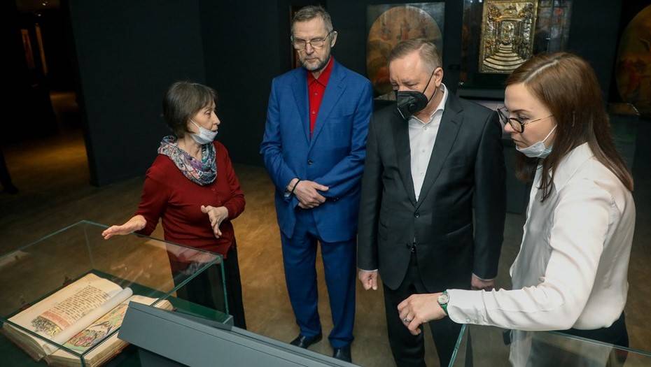 Беглов и Голощапов открыли Музей христианской культуры в Петербурге