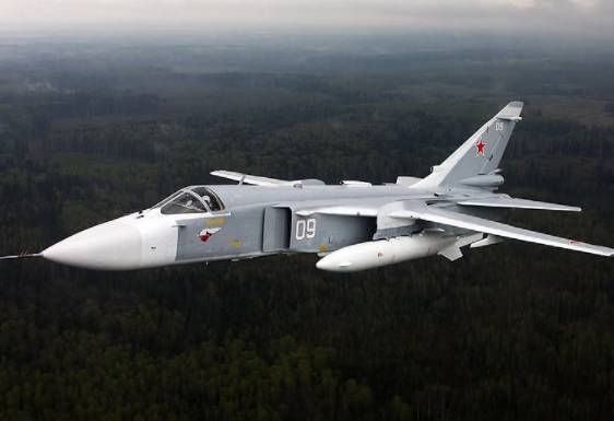 «Животный страх берет верх»: Леонков рассказал, как российские Су-24 лишили американских моряков чувства превосходства