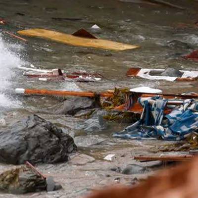 Лодка затонула у побережья США, три человека погибли, более 25 госпитализированы