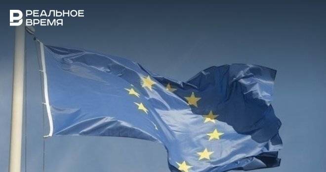 Еврокомиссия рекомендовала ЕС разрешить въезд иностранным туристам, прошедшим вакцинацию