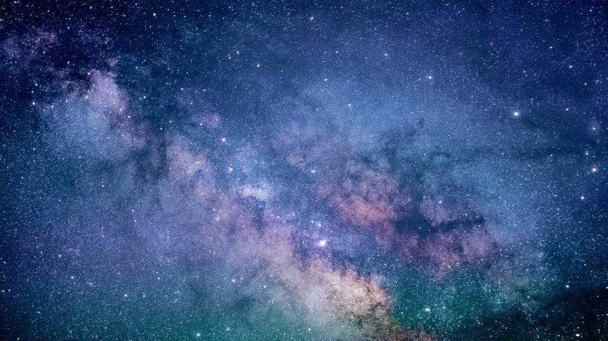 NASA представило захватывающий снимок центра Млечного Пути