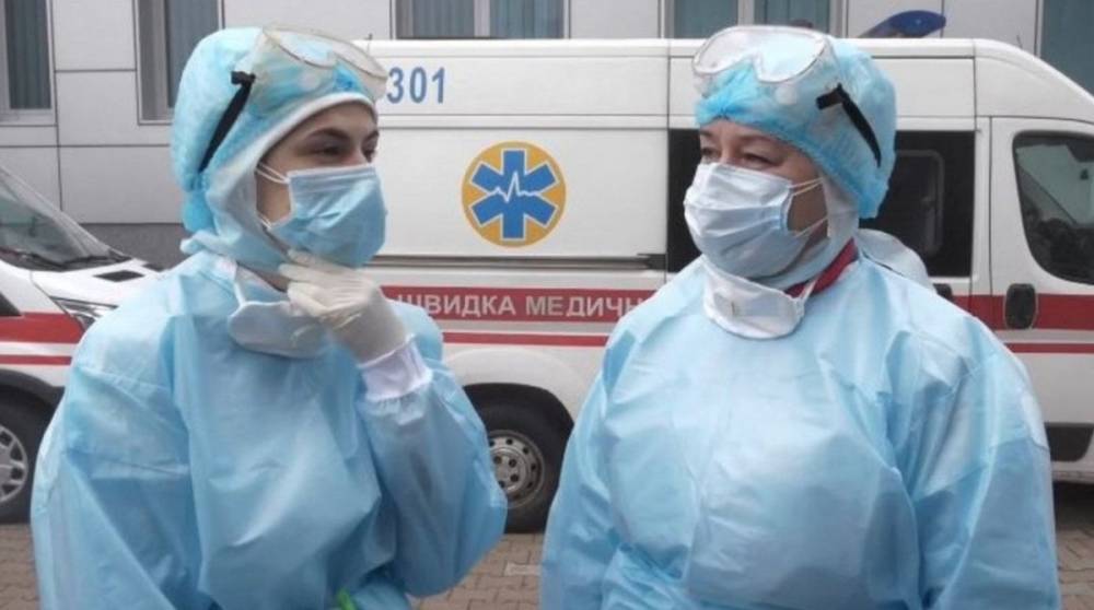 Новая волна коронавируса накроет Украину не раньше осени – врач