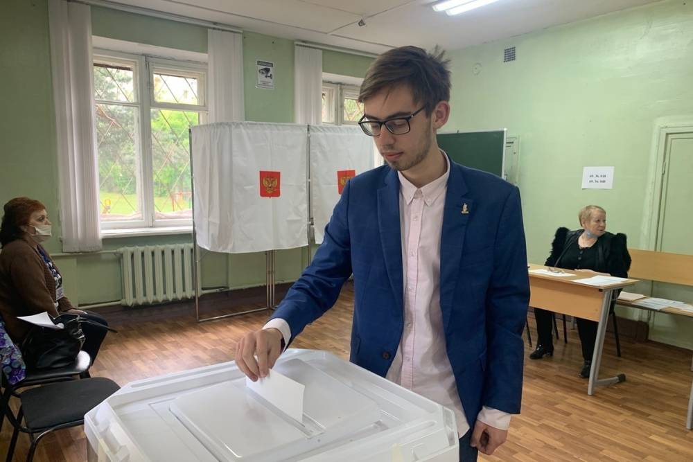 Молодежь Тверской области участвует в предварительном голосовании “Единой России”
