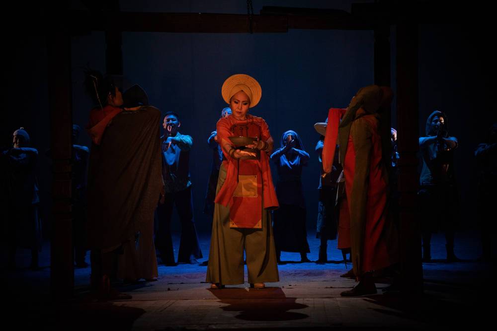 В Бурятском драмтеатре покажут спектакль с мистическими ритуалами