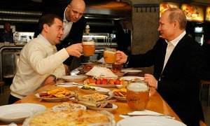 Кремлевский повар-француз раскрыл кулинарные пристрастия Путина и Медведева