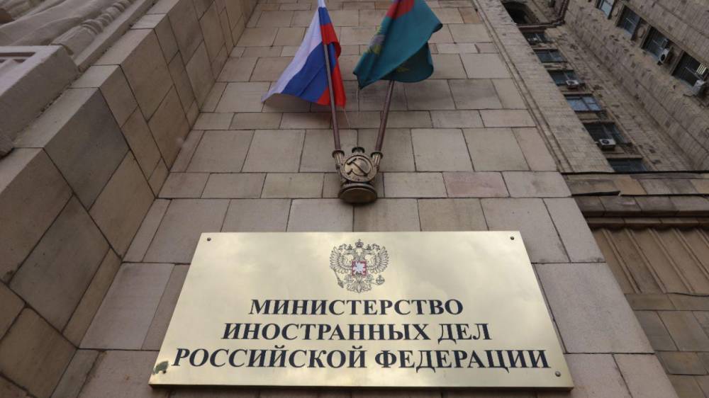 МИД России заявил о намерении защищать Белоруссию от санкций ЕС