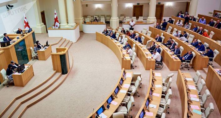 На что может рассчитывать "Национальное движение" в парламенте Грузии