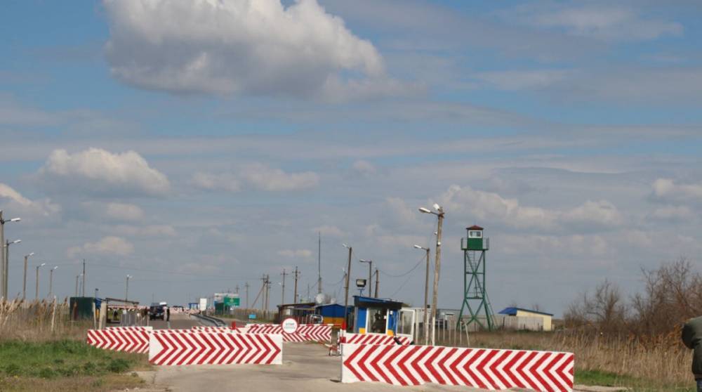 Украина временно закроет КПВВ «Чаплинка» на границе с Крымом