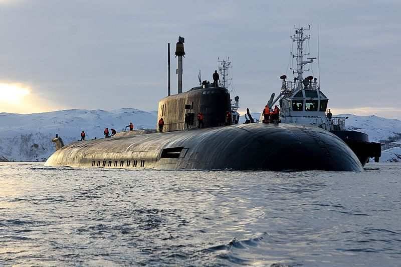 Дандыкин оценил выход в море ядерной субмарины "Князь Олег": "Американские адмиралы могут только позавидовать нашим подводникам"