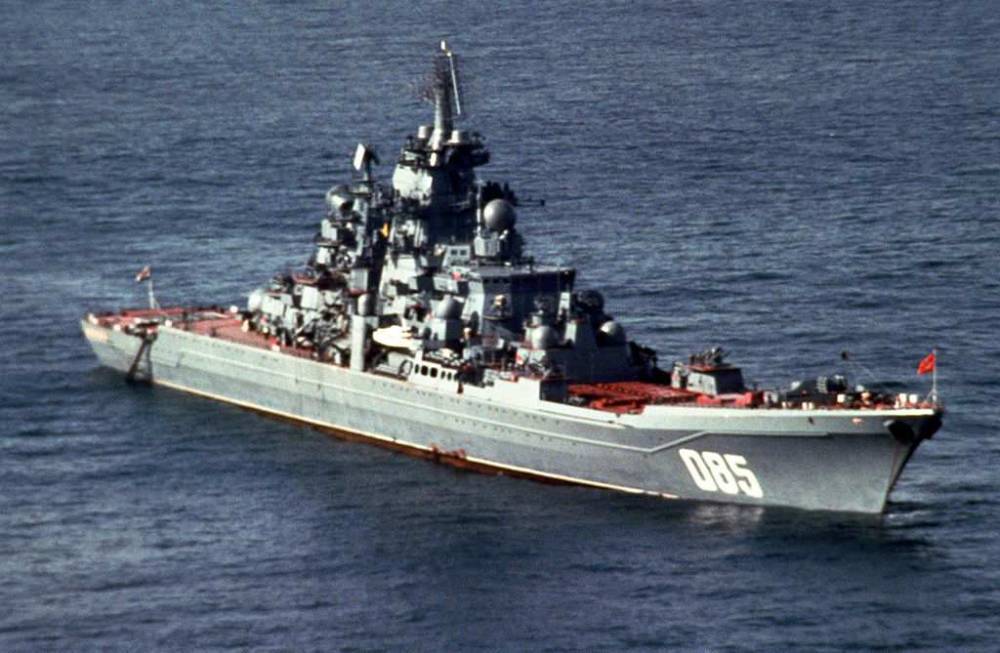 Командующий Северным флотом рассказал о ремонте крейсера «Адмирал Нахимов»: «Станет мощным ракетным кораблем»: