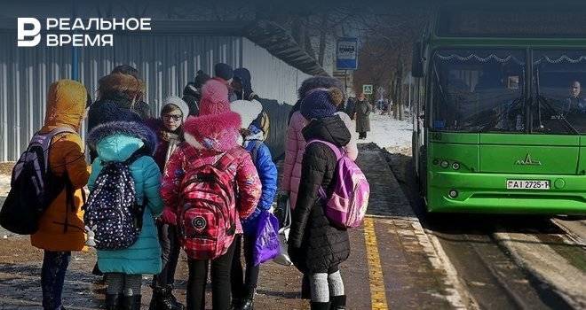 Итоги дня: запуск производство Aurus, грядущее потепление, Медведев о бесплатном проезде для школьников