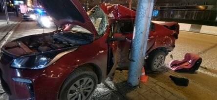 В ДТП на Красном проспекте в Новосибирске погиб водитель Kia Rio