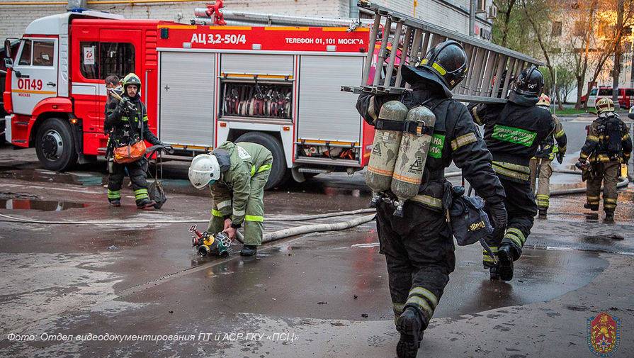 Прокуратура Москвы заявила о неисправности противопожарных систем в загоревшейся гостинице