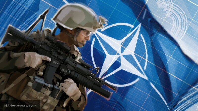 Элиты США готовятся бежать в Евросоюз: зачем НАТО стягивает военных к границам России