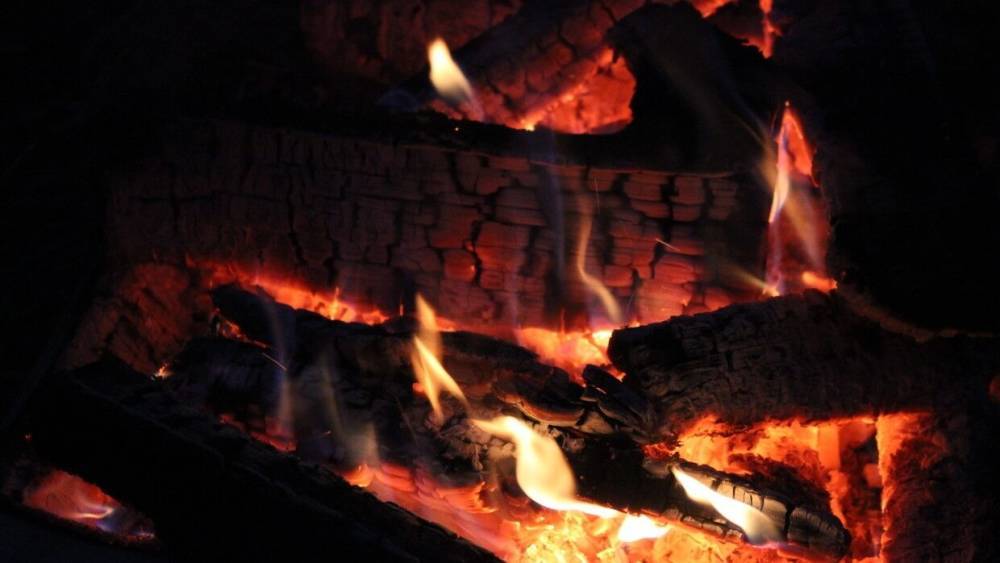 Пожарный эксперт Назаров напомнил о правилах разведения огня на природе
