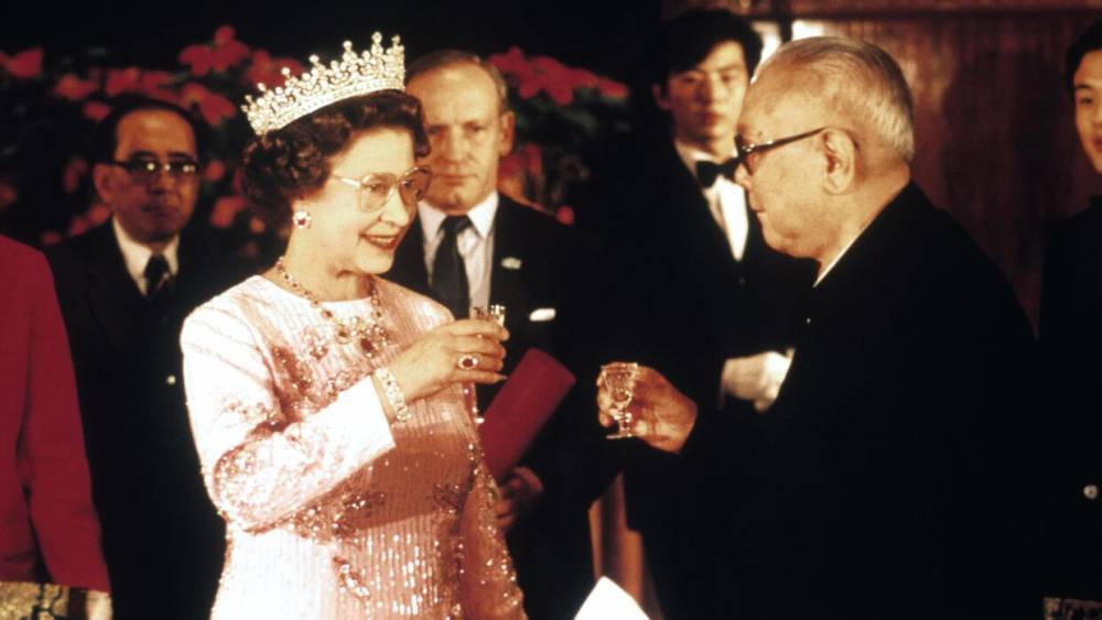 Королева Елизавета II занялась производством собственного пива