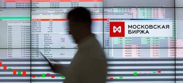 Валютный рынок Московской биржи демонстрирует рост активности