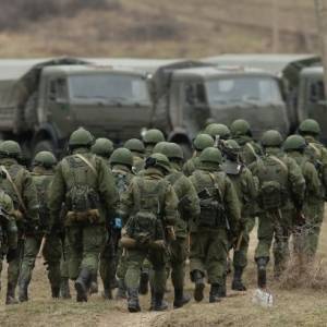 Зеленский назвал отвод войск РФ от украинской границы «медленным»