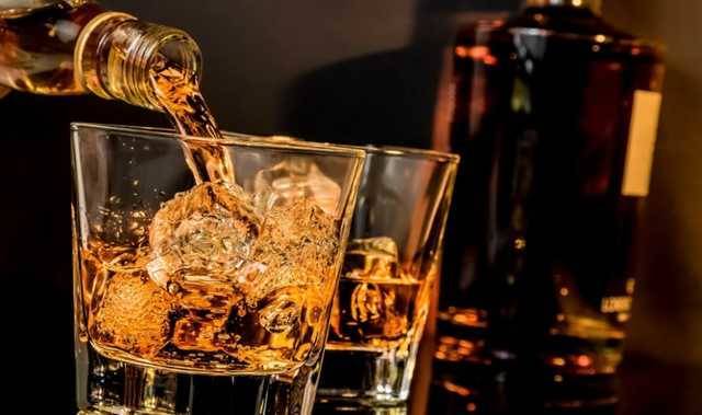 В Минэкономики предлагают повысить цены на алкоголь