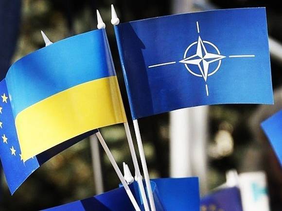 Reuters: США поддержали вступление Украины в НАТО