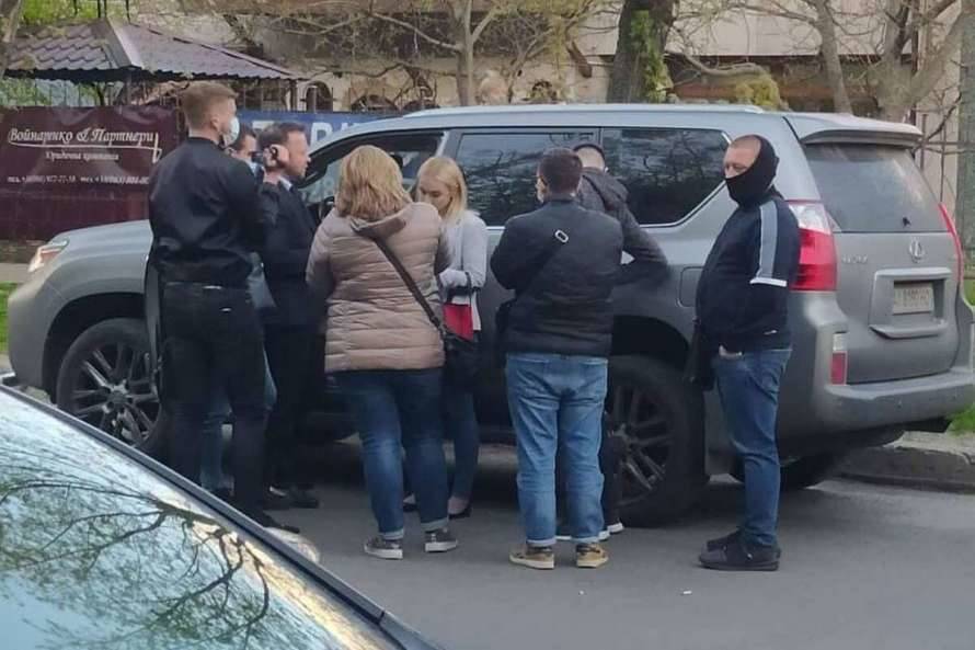 «Слугу народа» задержали на взятке на Киевщине, сообщил экс-нардеп