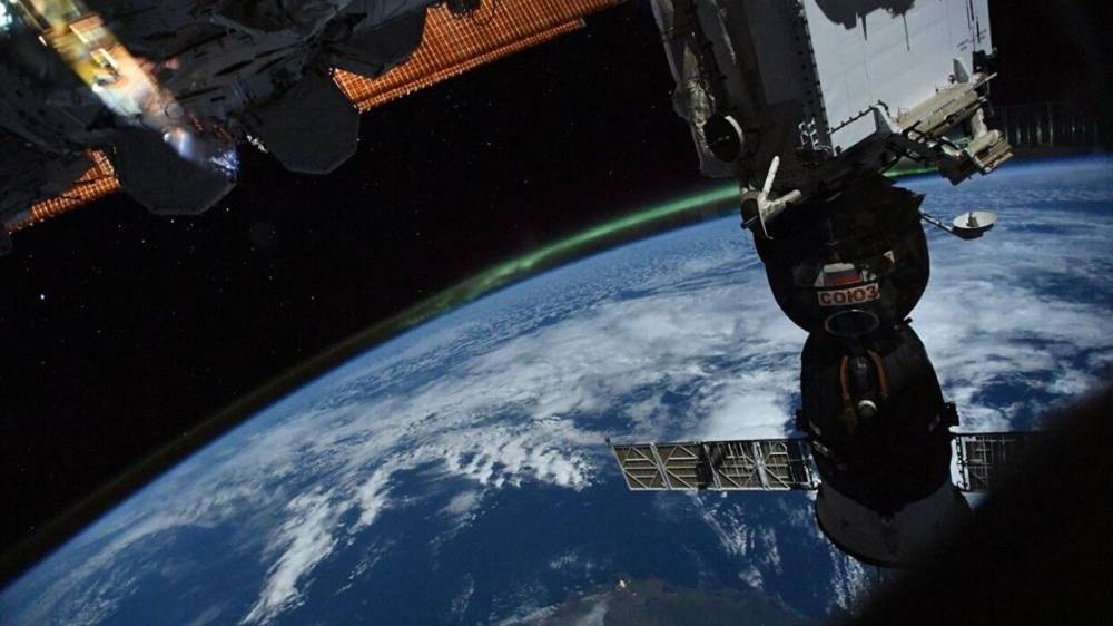 Астронавт НАСА не нашла явных различий между полетами на "Союзе" и Crew Dragon