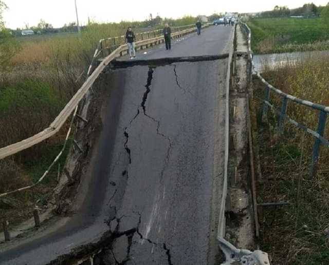 Пів століття без капремонту, або Чому в Україні обвалюються мости