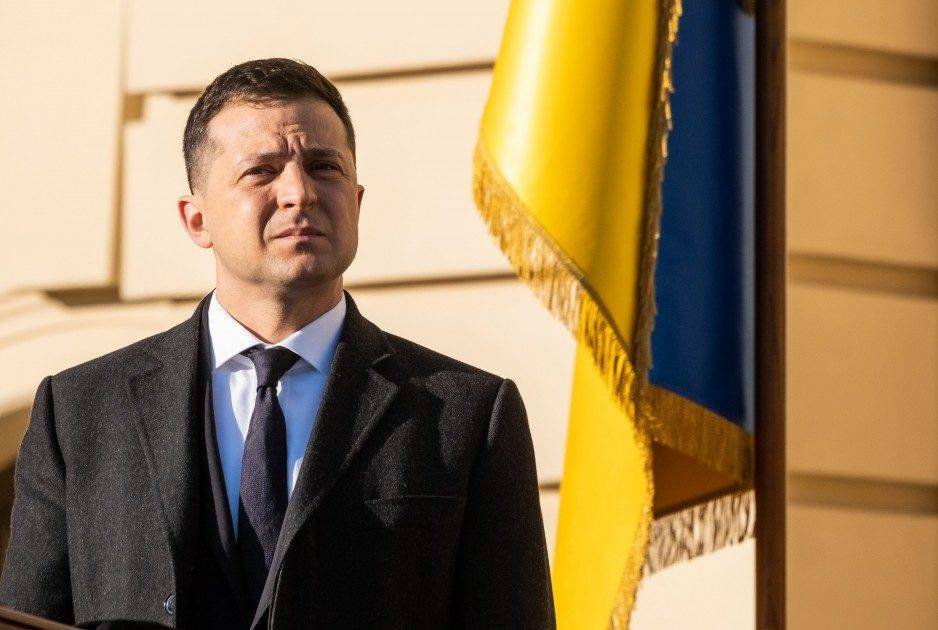 Несмотря на собственные обещания: Зеленский живет на государственной даче на средства украинцев