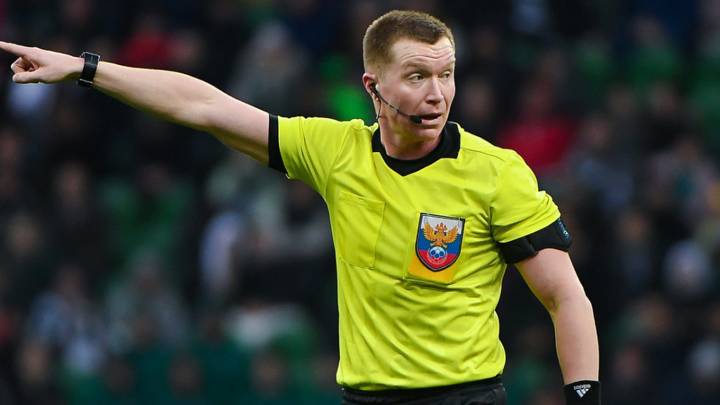 Арбитр Васильев отстранен от работы в премьер-лиге