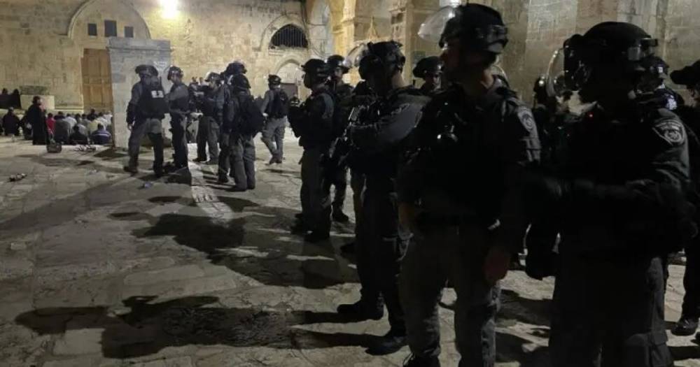 В результате беспорядков на Храмовой горе в Иерусалиме пострадали полторы сотни человек: что известно