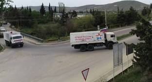 Миротворцы сопроводили шесть азербайджанских военных колонн в Нагорном Карабахе