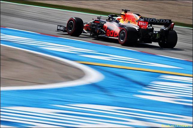Гран При Испании: Ферстаппен – первый в 3-й сессии