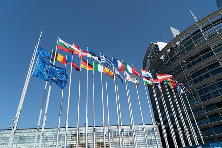 Евросоюз рассмотрит на саммите 25 мая политику в отношении России и Brexit
