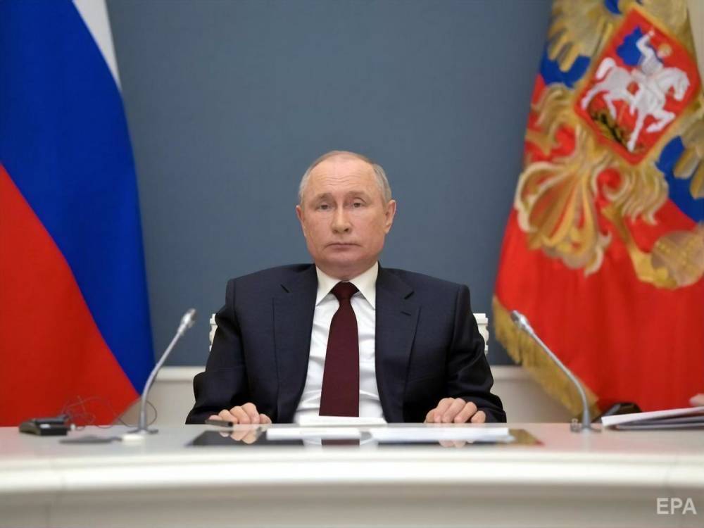 Солонин: Вместо того, чтобы перекрыть вентили на газовых трубах, "цивилизованный" мир думает, как бы на Путине заработать