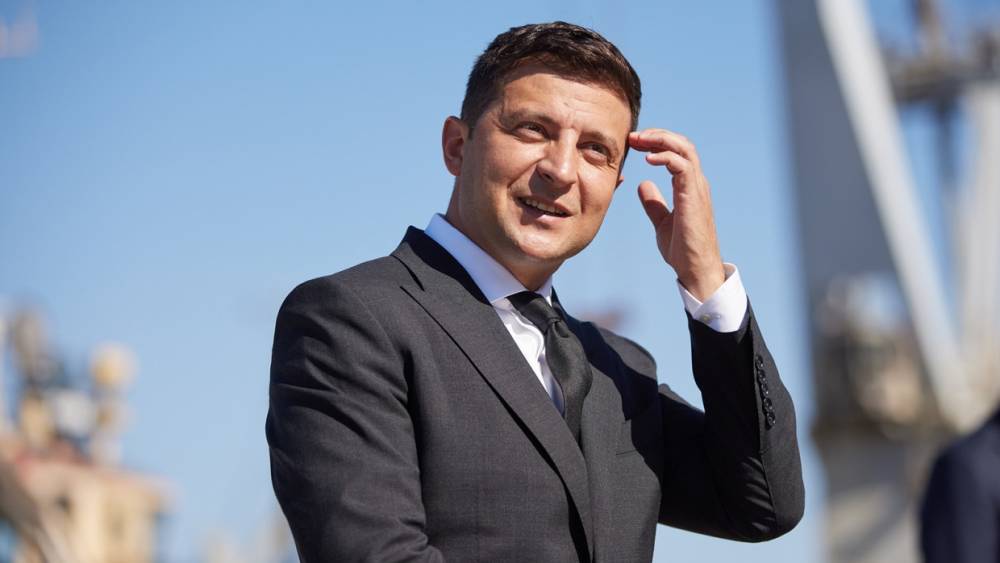 Экс-депутат Верховной рады поздравил Зеленского с очередным "достижением"