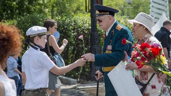 В России отмечают 76 годовщину Победы в Великой Отечественной войне