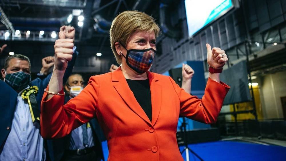 В Шотландии выборы разгромно выиграла партия сторонников независимости от Британии