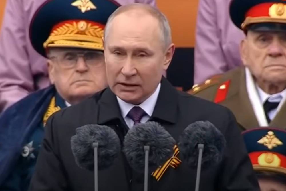 Путин заявил о «сборищах недобитых карателей», сделав тонкий намек