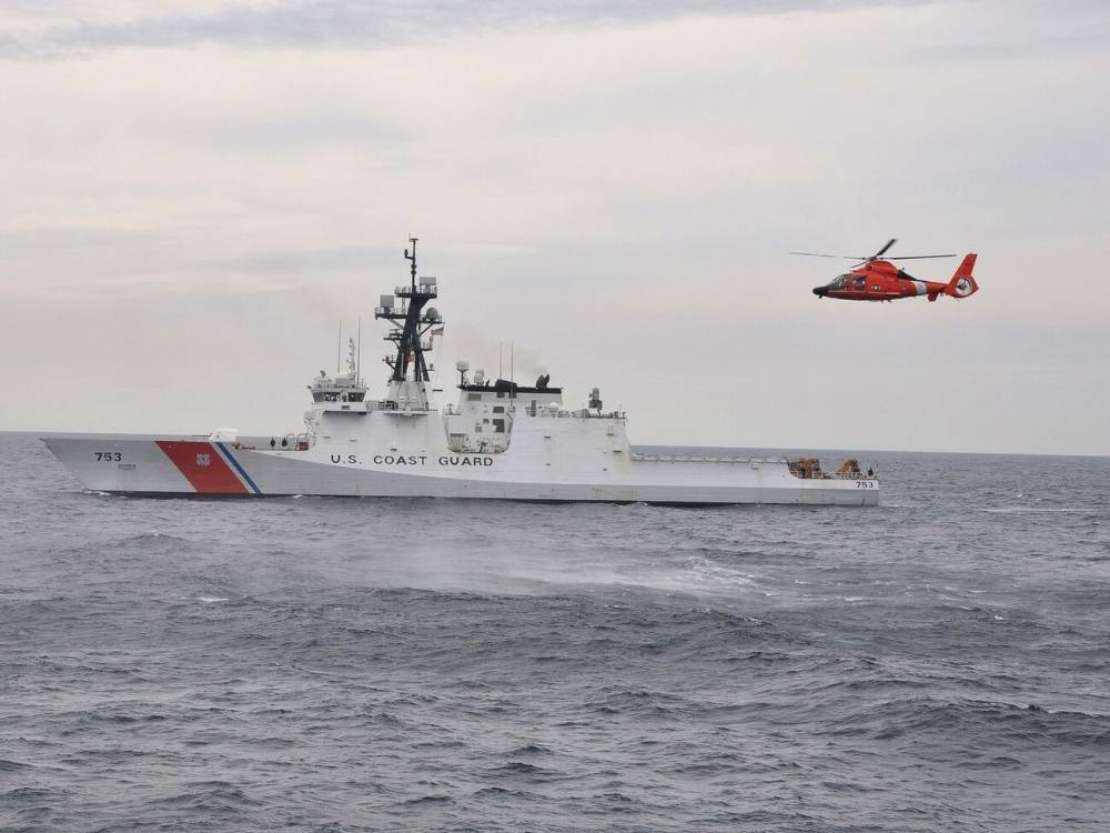 Корабли США и Украины отработали слаженность действий в Черном море. Их действия сопровождали суда из РФ