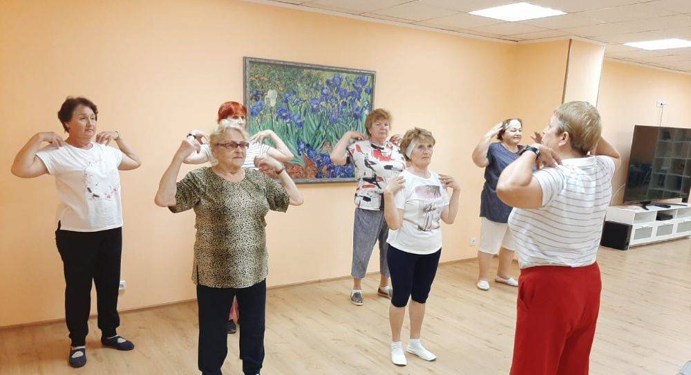 Чеховских пенсионеров приглашают принять участие в зарядке