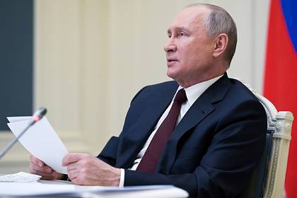 В США заявили о заочной победе Путина над Байденом