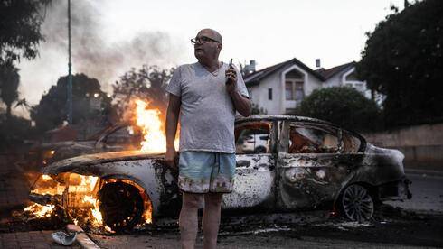 "Соседи-арабы сожгли мою машину": рассказ жительницы Лода о ночном погроме