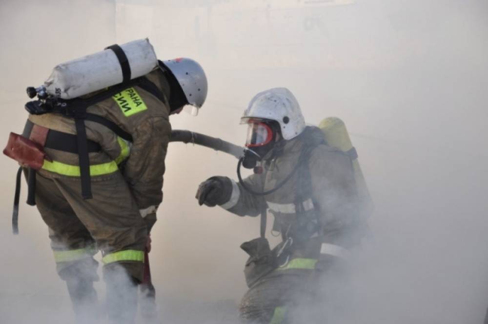 Жертвами пожара в жилом доме на Камчатке стали два человека