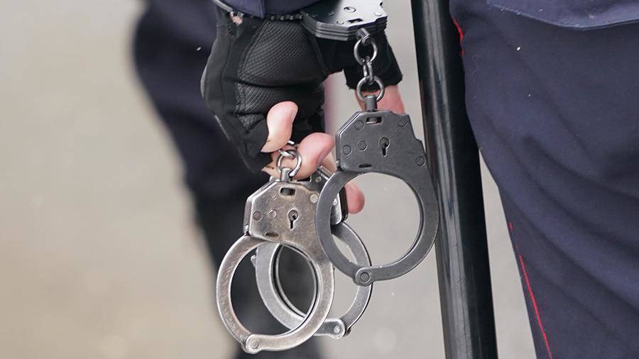В Комсомольске-на-Амуре задержали чиновника за взятку