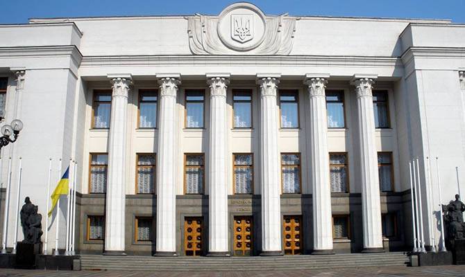 Комитет Рады поддержал закон, против которого выступил Путин