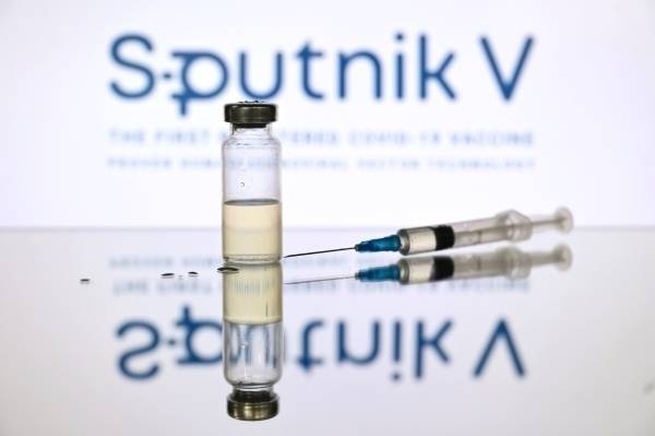 На Украину не пускают привитых вакциной «Спутник V»