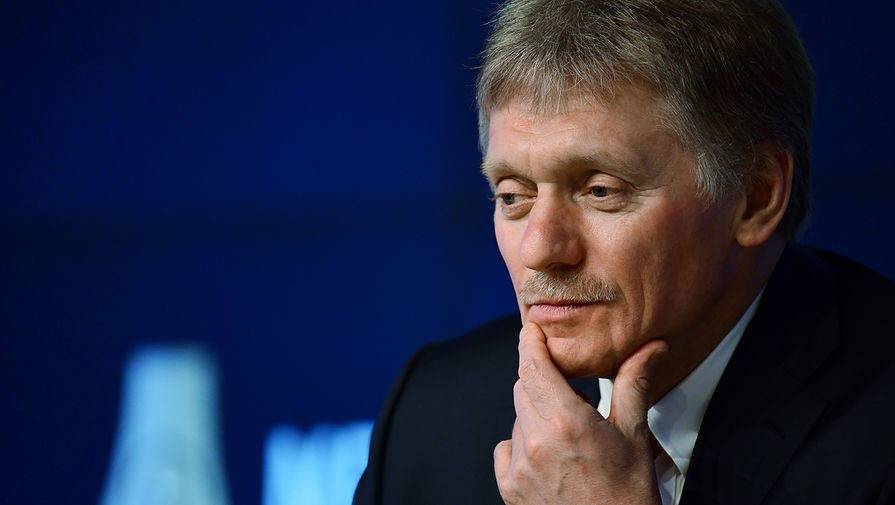В Кремле отреагировали на требование УЕФА убрать лозунг с формы сборной Украины