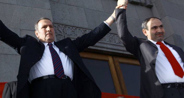 Левон Тер-Петросян не исключил коалиции с Пашиняном при определенных условиях