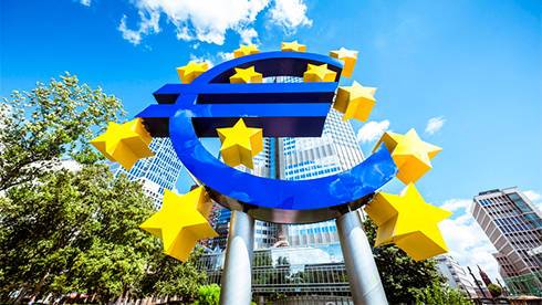 ЕЦБ повысил прогнозы роста ВВП и потребительских цен на 2021-2022гг